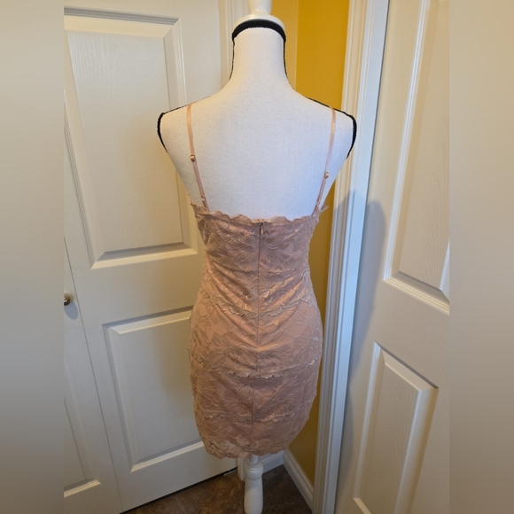 GUESS PINK SLIP DRESS, SIZE M - Picture 6 of 11